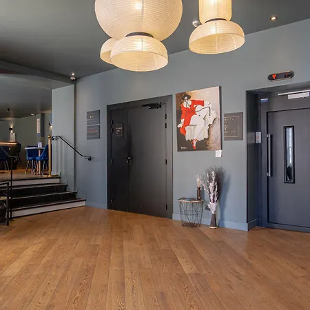 Boutique Cote D'azur מלון 4*