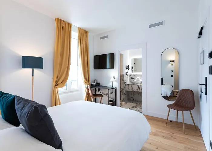 Boutique Côte D'azur Hotel 4*