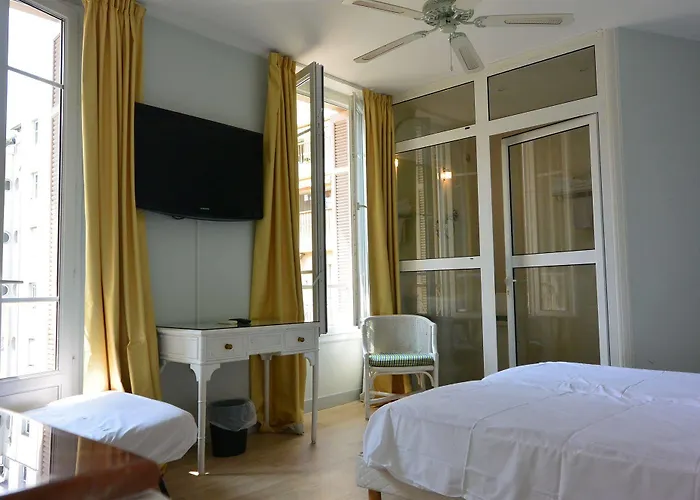 Boutique Côte D'azur Hotel 4*